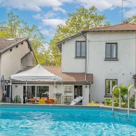 Maison A Lyon Parilly Avec Piscine, Jardin, Parking Prive & Proche Eurexpo Vénissieux المظهر الخارجي الصورة